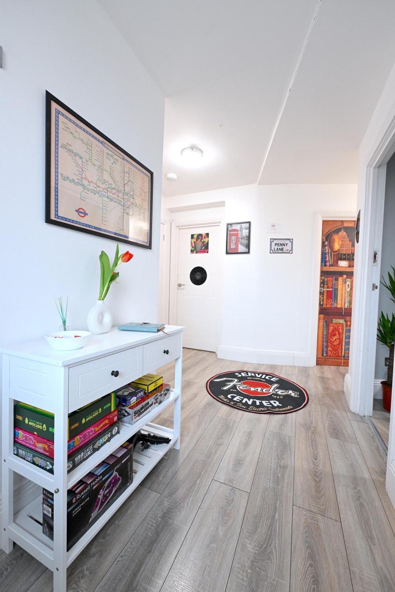 Superb 4 Bedroom Flat In The Heart Of Camden Town London Exterior foto